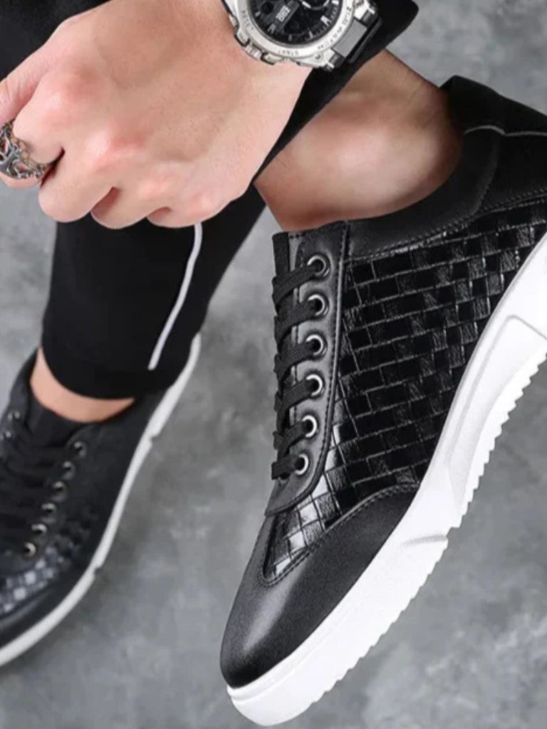 Noir Artisan Shoes - Covent & Co
